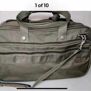 Briggs & Riley Olive Travel Bag